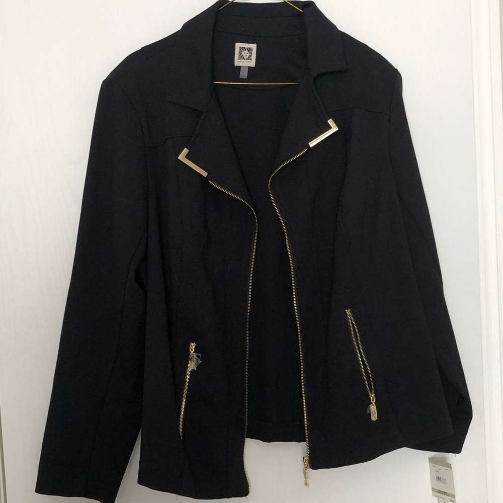 Anne Klein black blazer